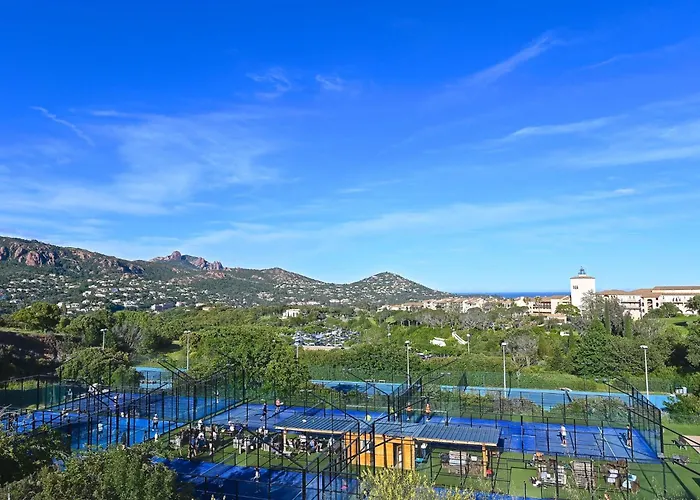 아파트 Le Belvedere R4 320 By Interhome